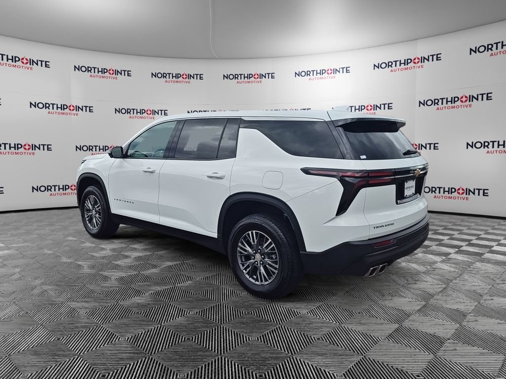 Used 2024 Chevrolet Traverse LS SUV
