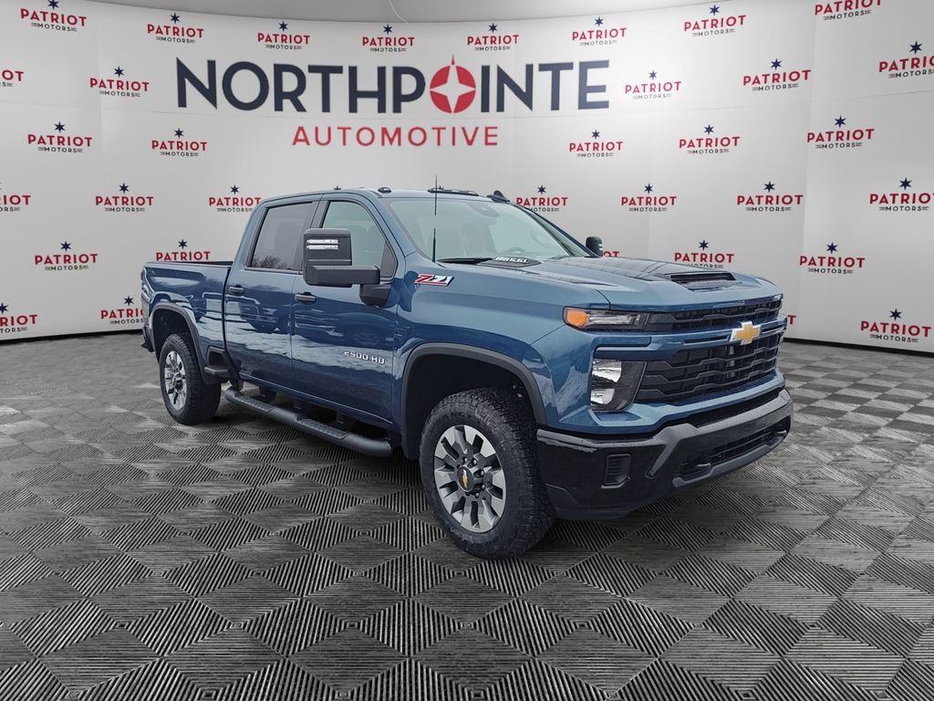 2026 Chevrolet Silverado 2500HD Custom's photo