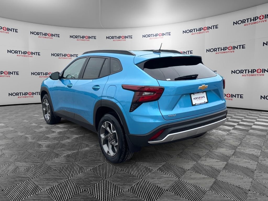 New 2026 Chevrolet Trax LT SUV