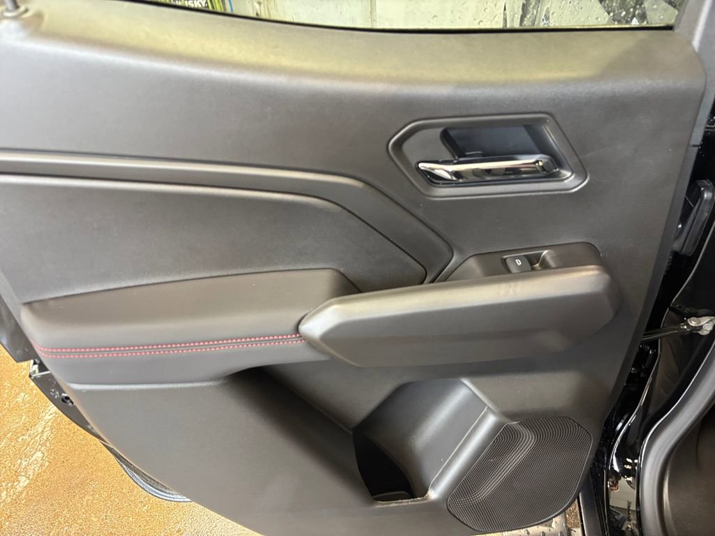2026 Chevrolet Colorado Z71 - Photo 27
