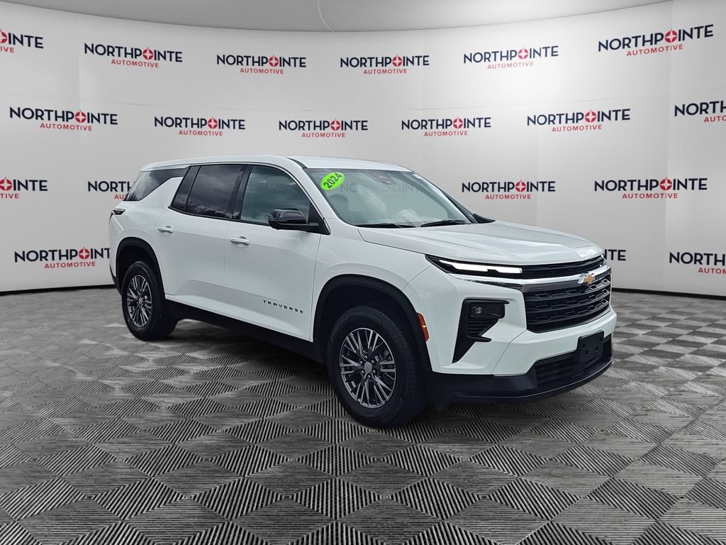 Used 2024 Chevrolet Traverse LS SUV