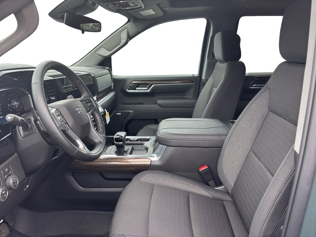 2026 Chevrolet Silverado 1500 LT Trail Boss - Photo 9
