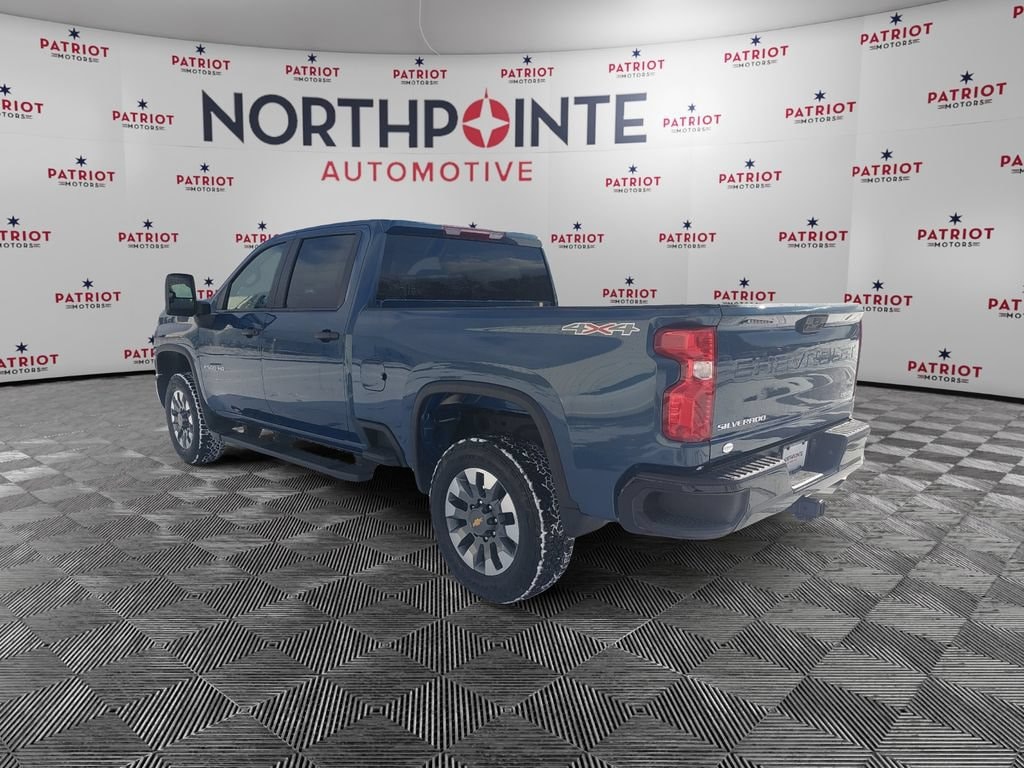 Used 2025 Chevrolet Silverado 2500 HD Custom Truck