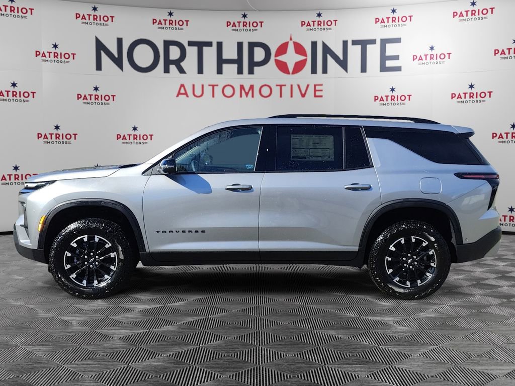 2026 Chevrolet Traverse Z71 photo 3