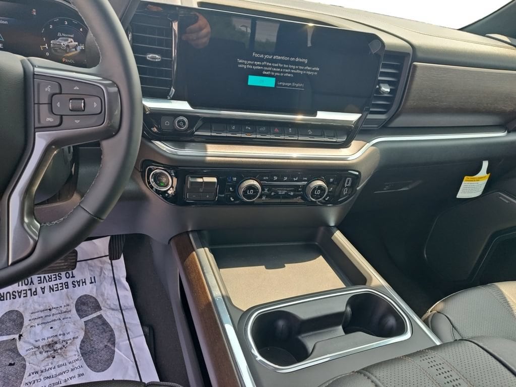 2026 Chevrolet Silverado 2500 HD High Country - Photo 11