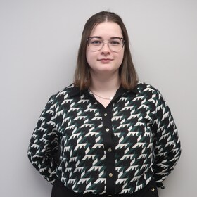 Staff member Ariel Meece from ID_565fac