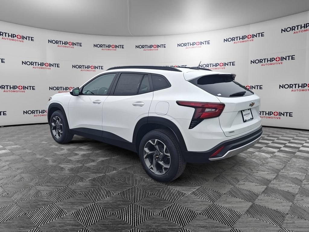 New 2026 Chevrolet Trax LT SUV