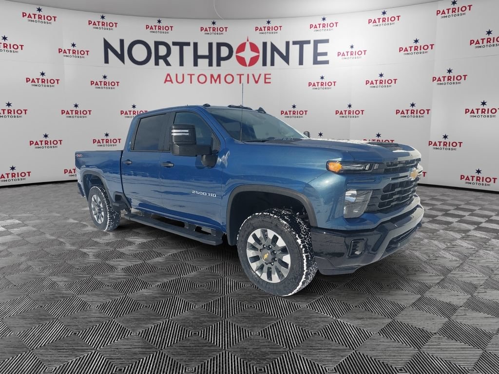 Used 2025 Chevrolet Silverado 2500 HD Custom Truck