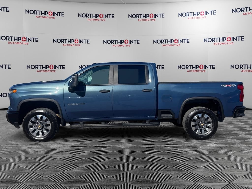 Used 2025 Chevrolet Silverado 2500 HD Custom Truck