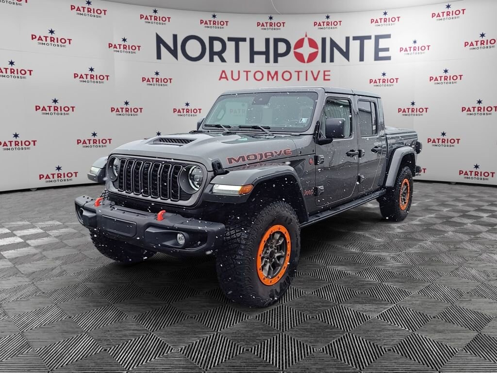 Used 2024 Jeep Gladiator Mojave X
