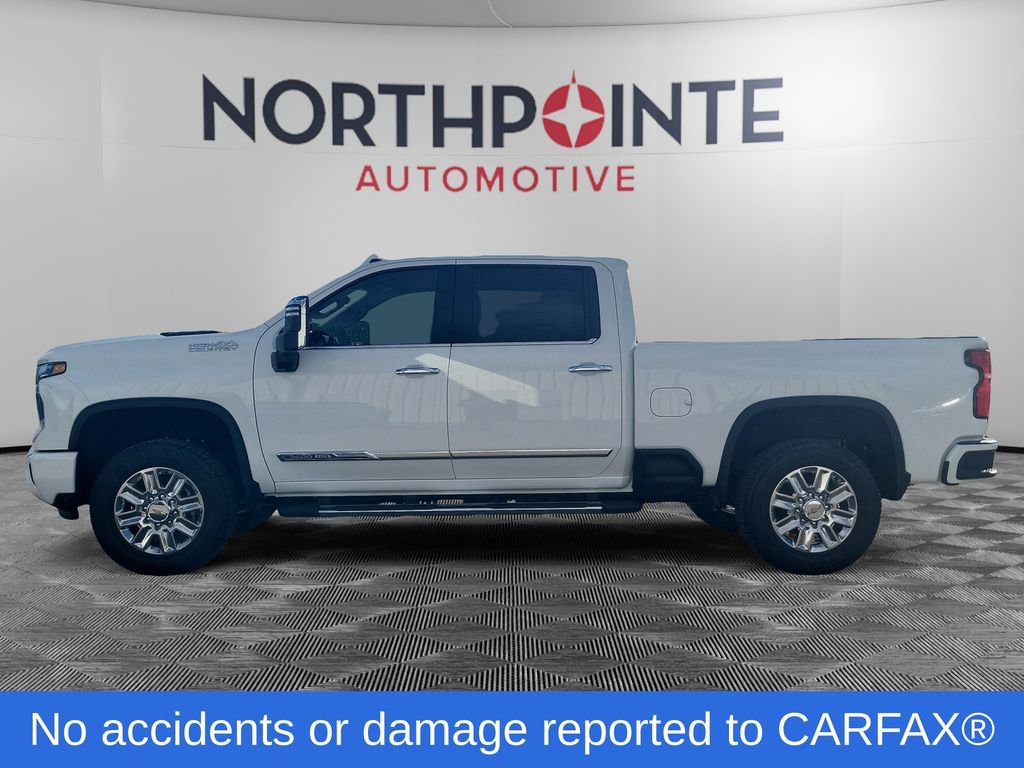 2025 Chevrolet Silverado 2500HD High Country photo 2