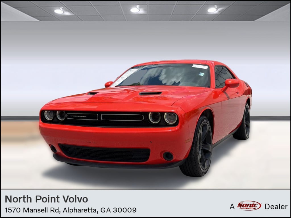 Used 2016 Dodge Challenger SXT Coupe