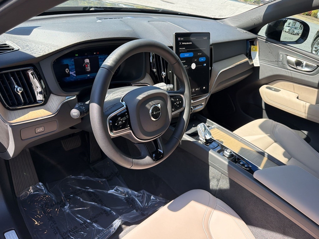 New 2026 Volvo XC60 B5 Plus SUV