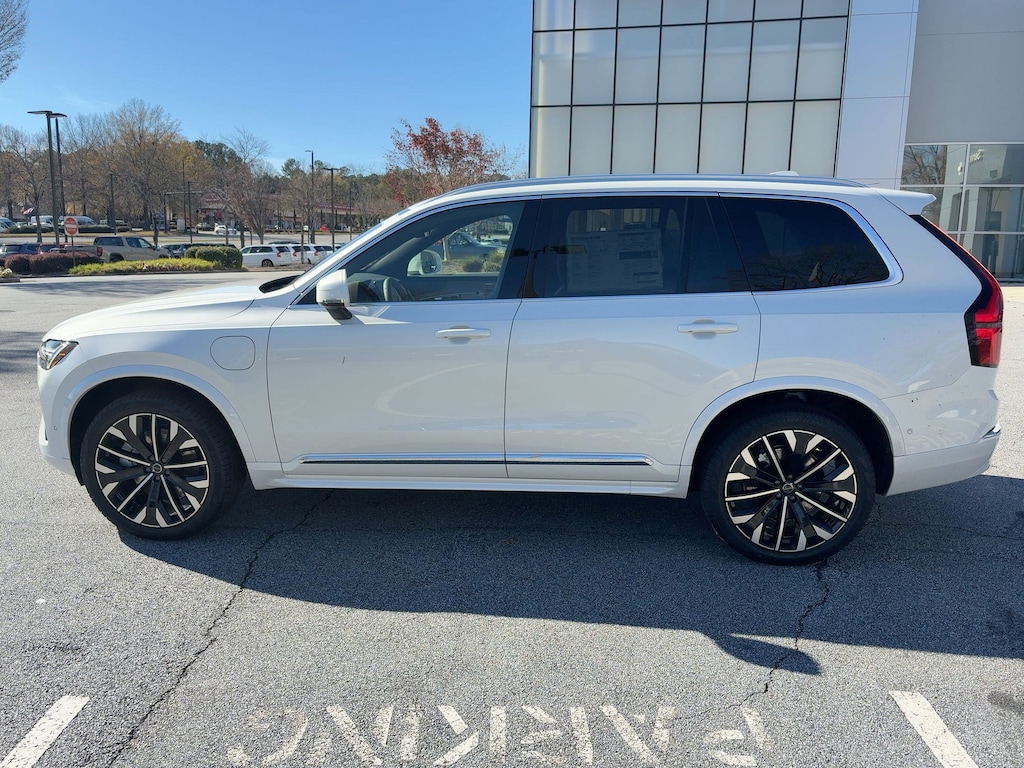 New 2026 Volvo XC90 plug-in hybrid T8 Plus 7-Seater SUV