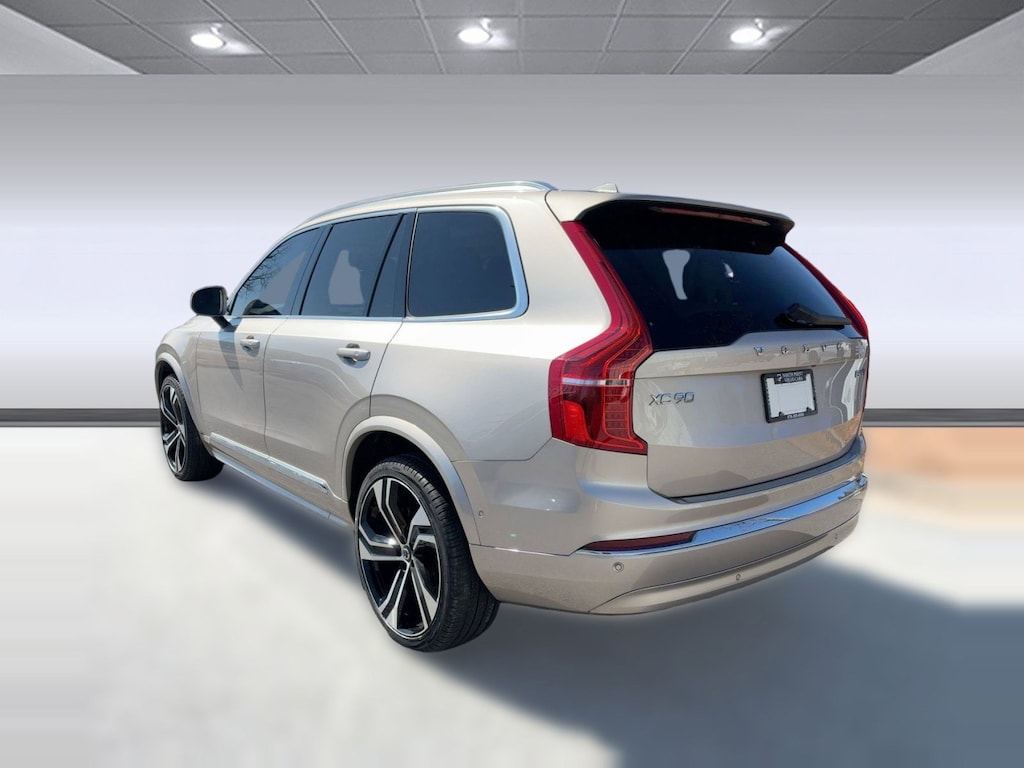 Certified 2024 Volvo XC90 B6 Ultimate 6 Passenger B6 AWD Ultimate Bright Theme 6P