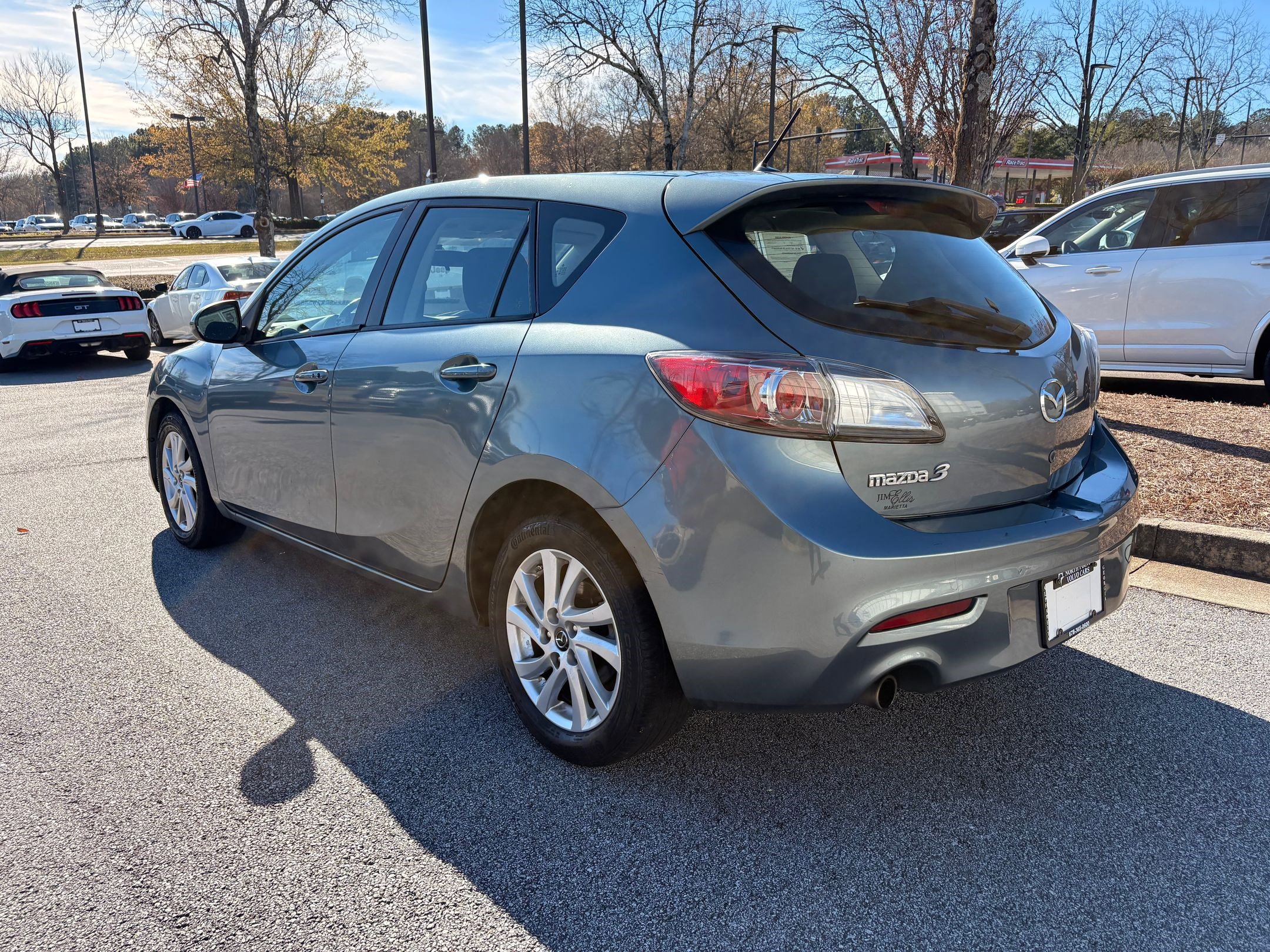 2013 Mazda Mazda3 Touring photo 3