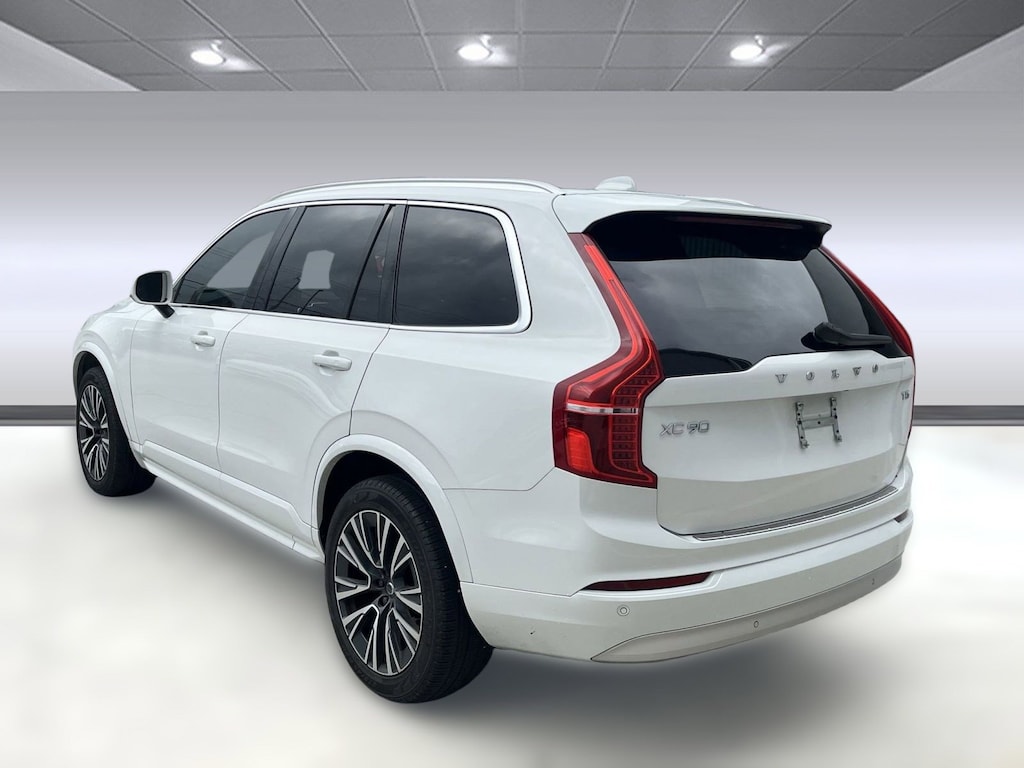 Certified 2022 Volvo XC90 T5 Momentum 7 Passenger T5 FWD Momentum 7P