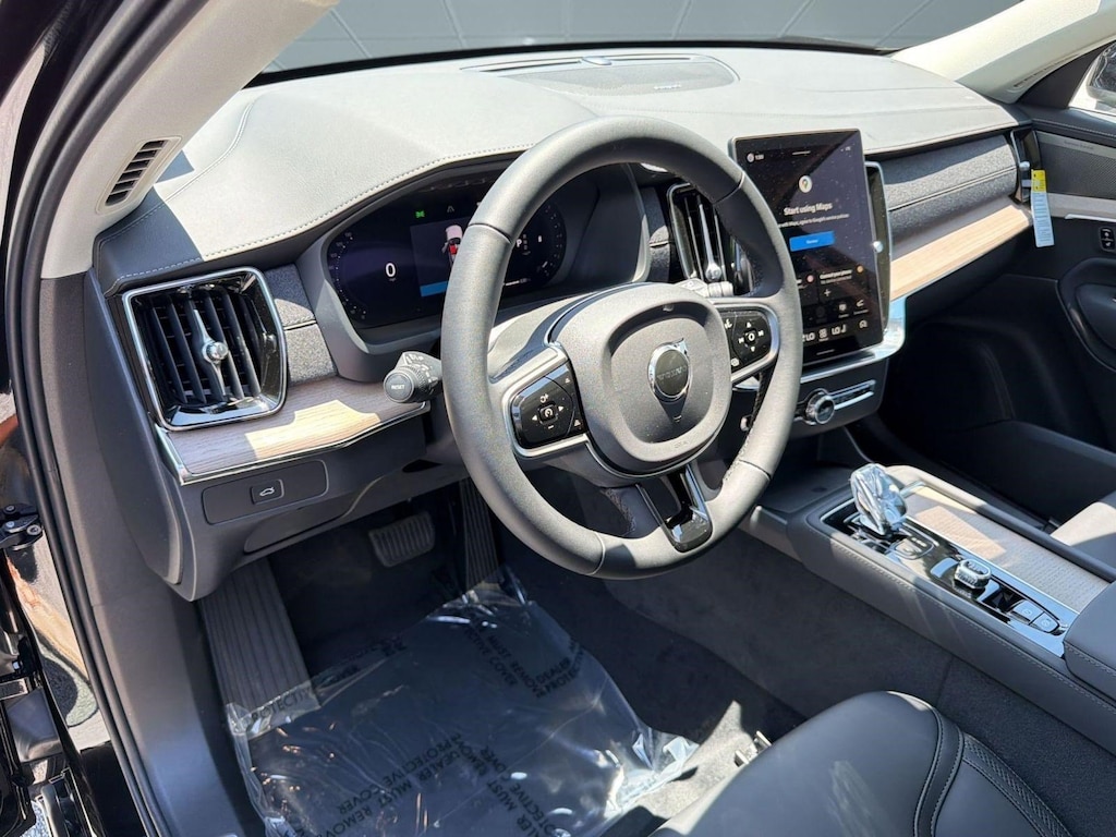 New 2026 Volvo XC90 B6 Plus 7-Seater SUV