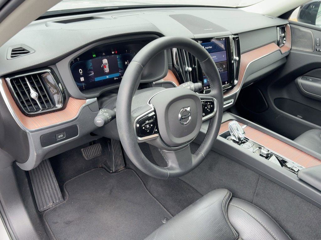 Certified 2023 Volvo XC60 B5 Ultimate B5 FWD Ultimate Dark Theme
