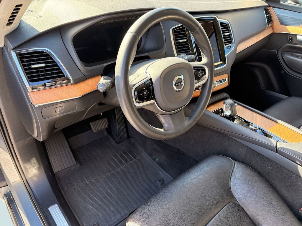 Certified 2023 Volvo XC90 B6 Plus 7 Passenger B6 AWD Plus 7P