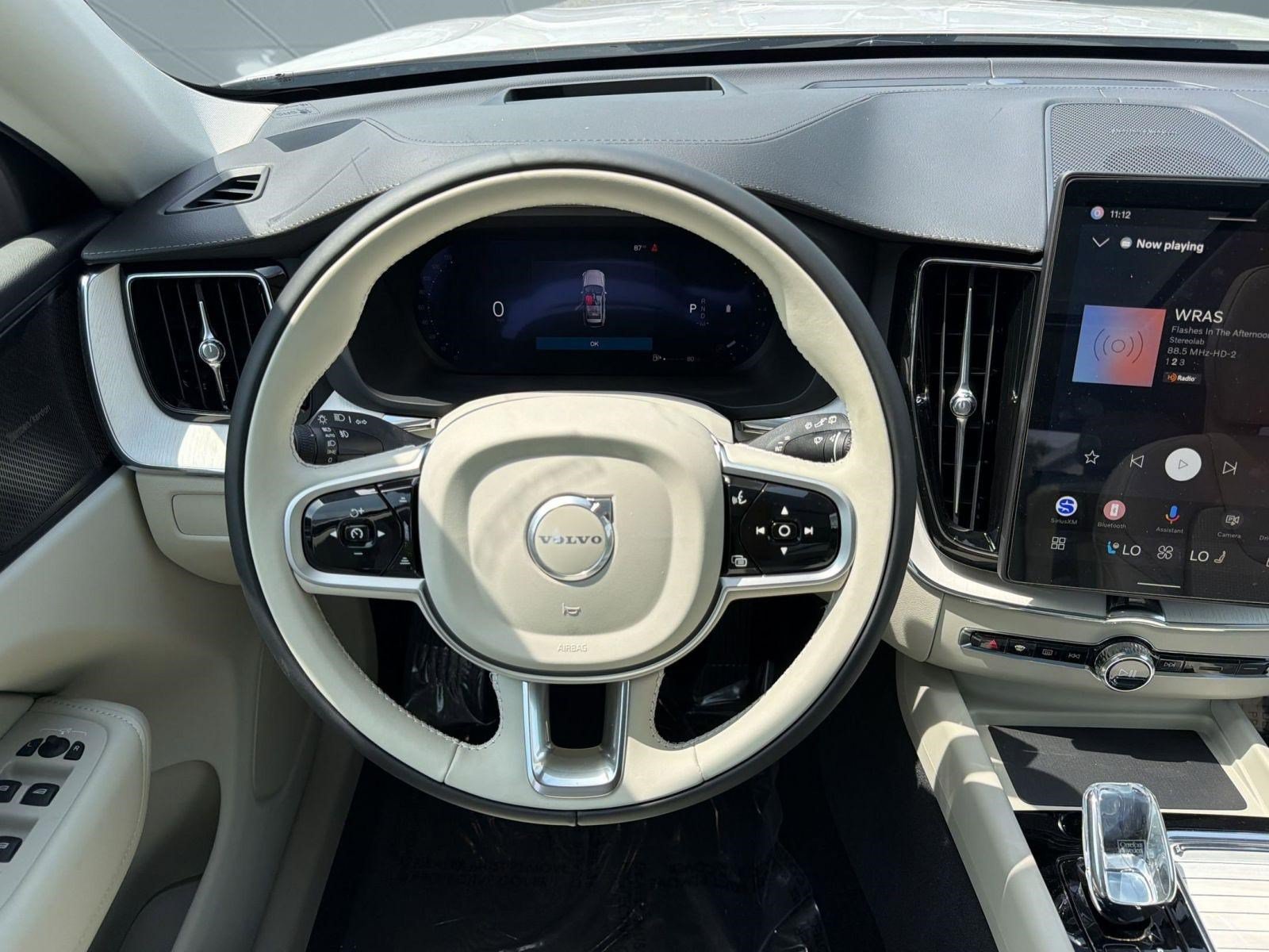 2026 Volvo XC60 Ultra - Photo 15