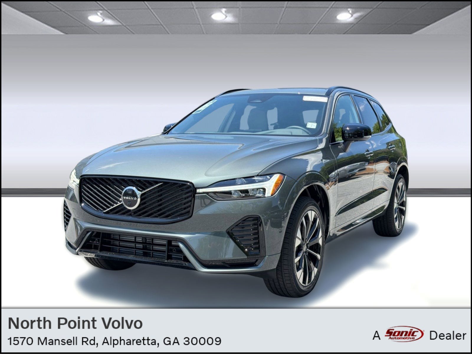2026 Volvo XC60 T8 Plus Dark AWD's photo