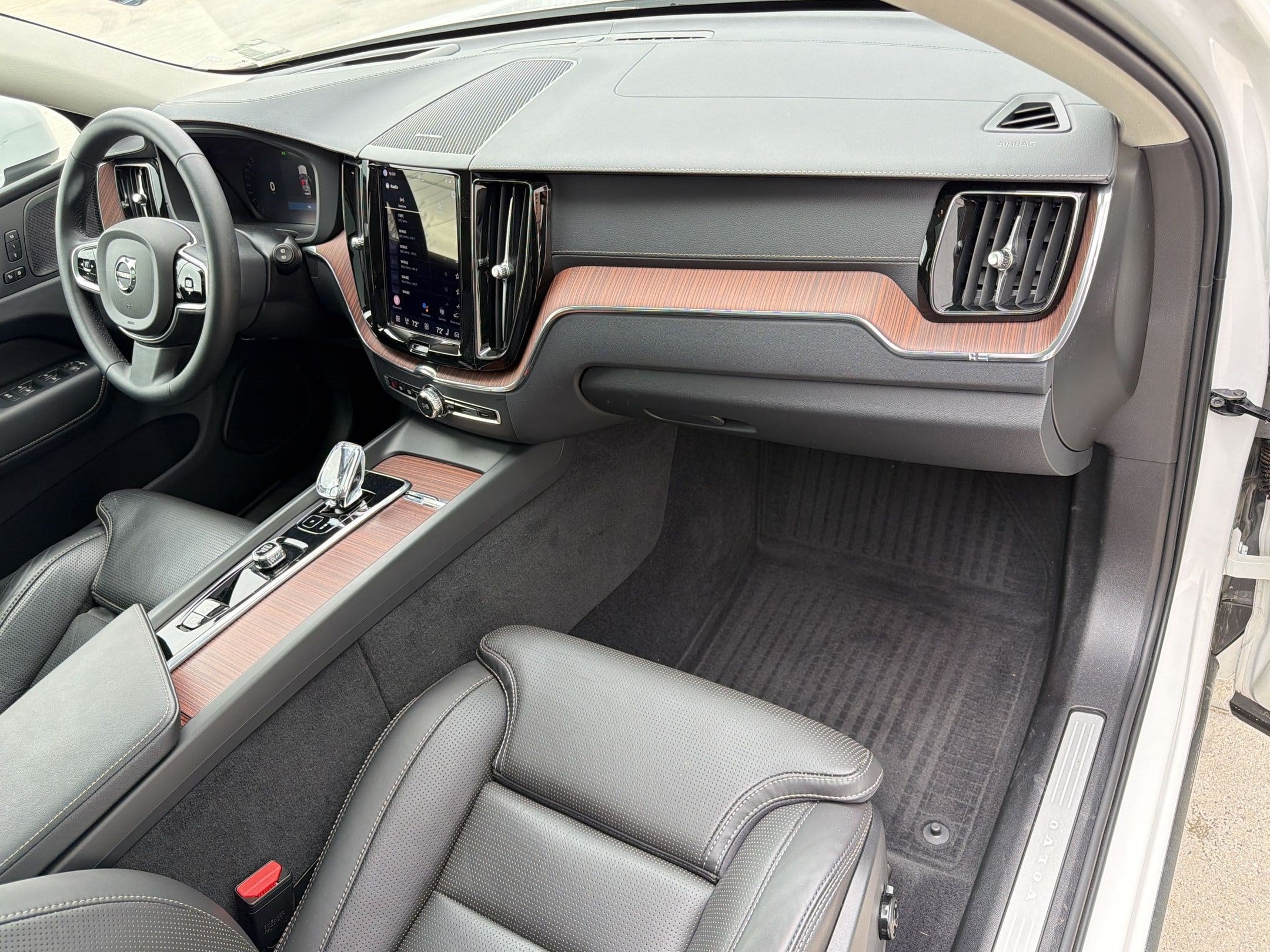 2023 Volvo XC60 Ultimate - Photo 31