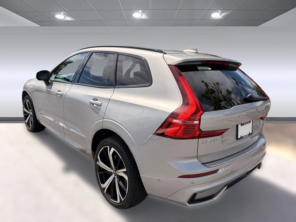 Certified 2023 Volvo XC60 Ultimate Dark Theme B5 AWD Ultimate Dark Theme