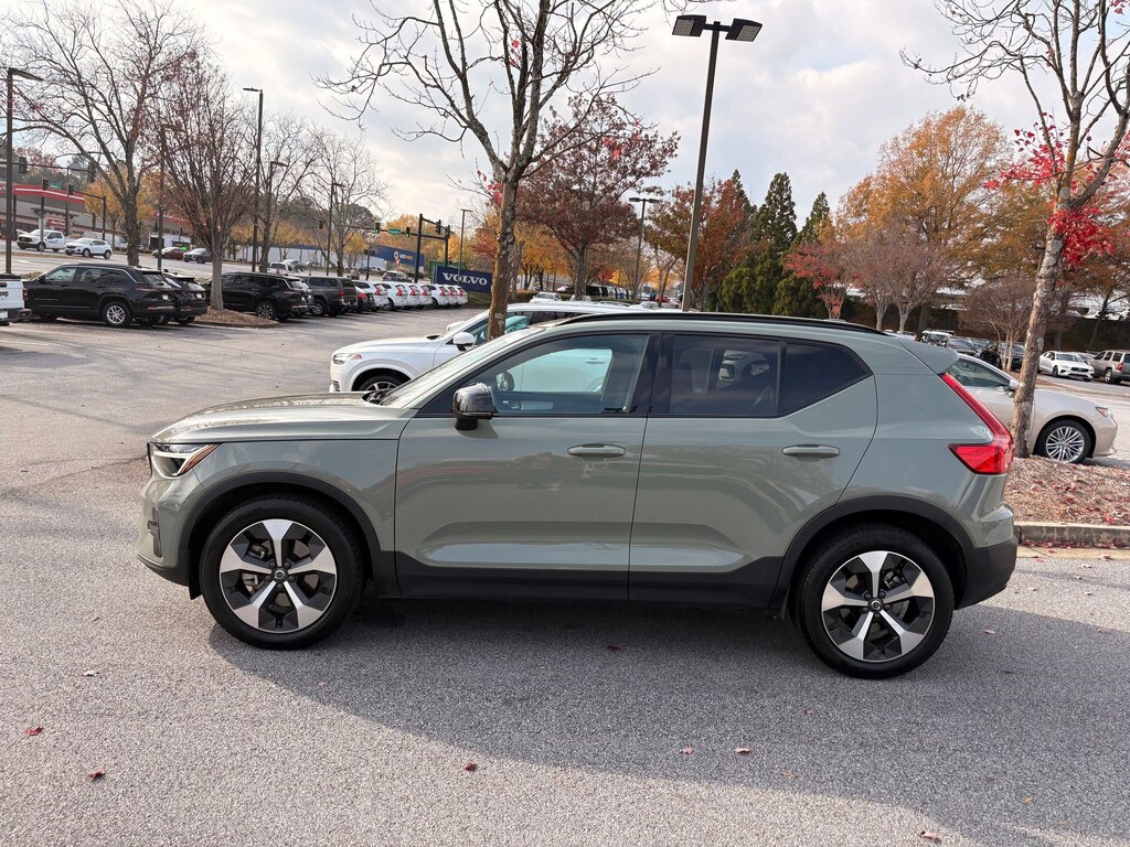 Certified 2024 Volvo XC40 B5 Core B5 AWD Core Bright Theme