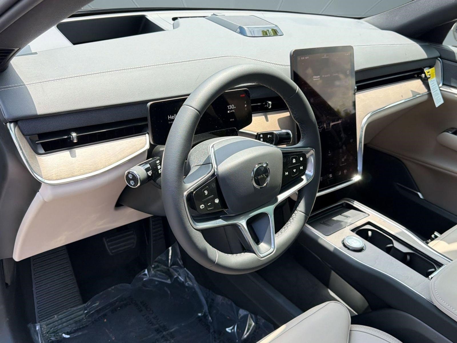 EX90 Twin Motor Performance Plus 6-Seater SUV