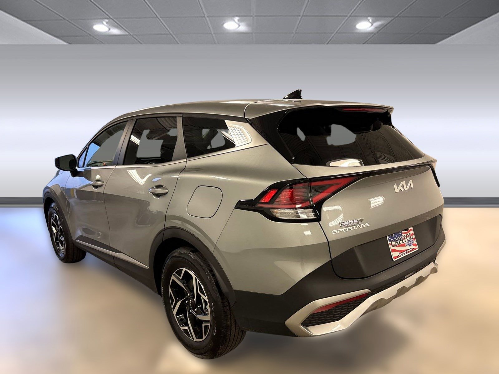 2024 Kia Sportage LX photo 3