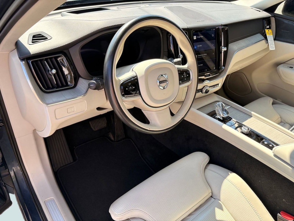 Certified 2023 Volvo XC60 B5 Ultimate B5 FWD Ultimate Dark Theme