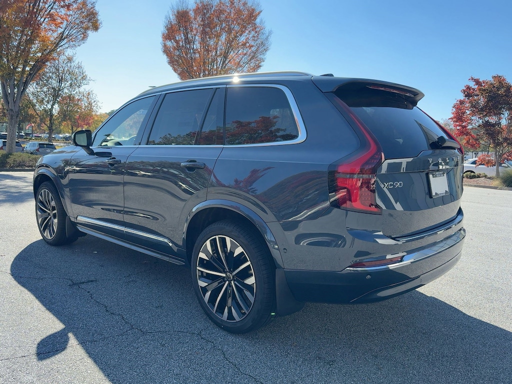 New 2026 Volvo XC90 B6 Plus 7-Seater SUV