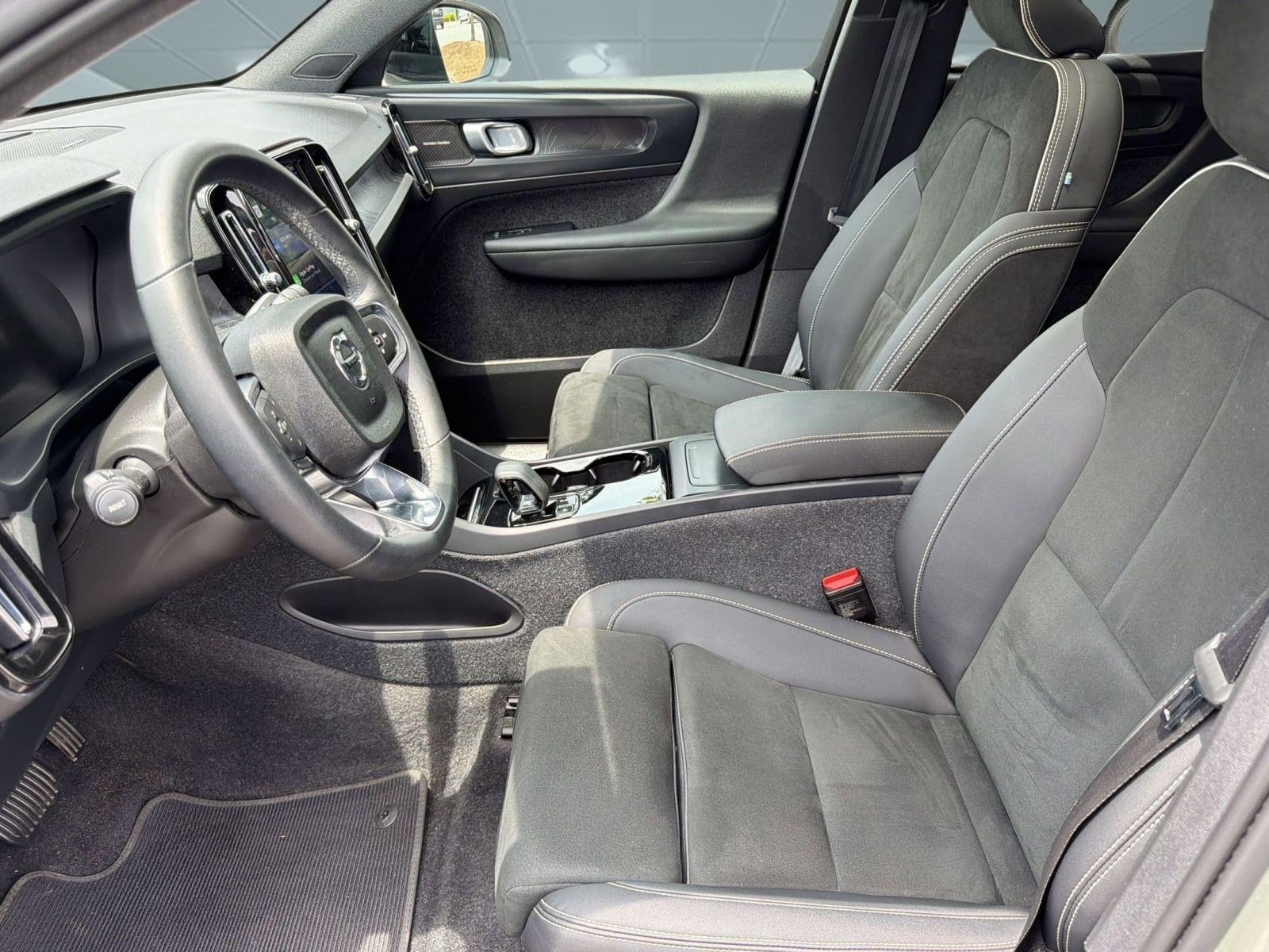 C40 Recharge Pure Electric Ultimate SUV