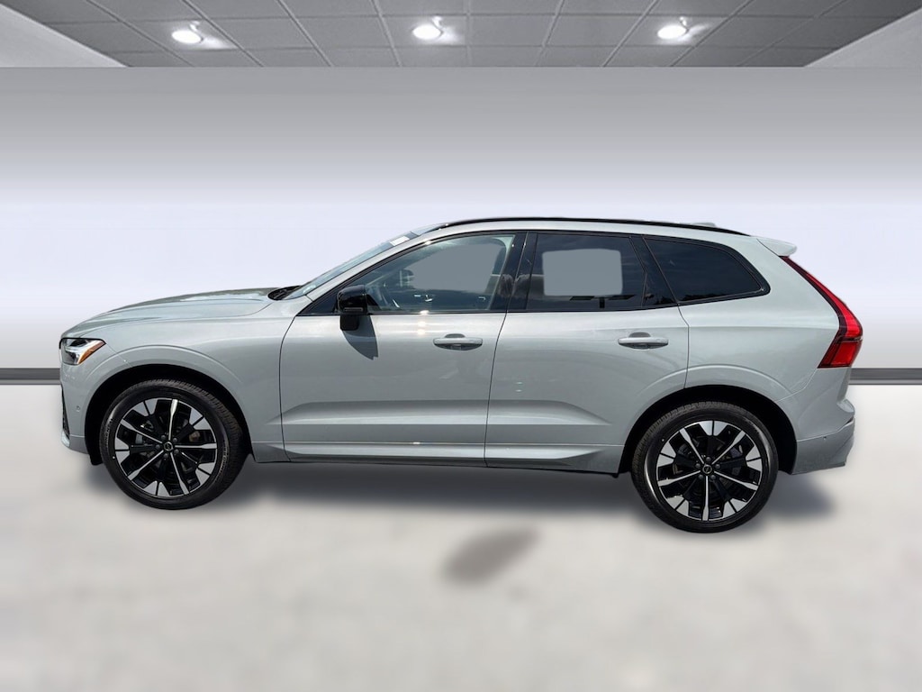 New 2026 Volvo XC60 B5 Plus SUV