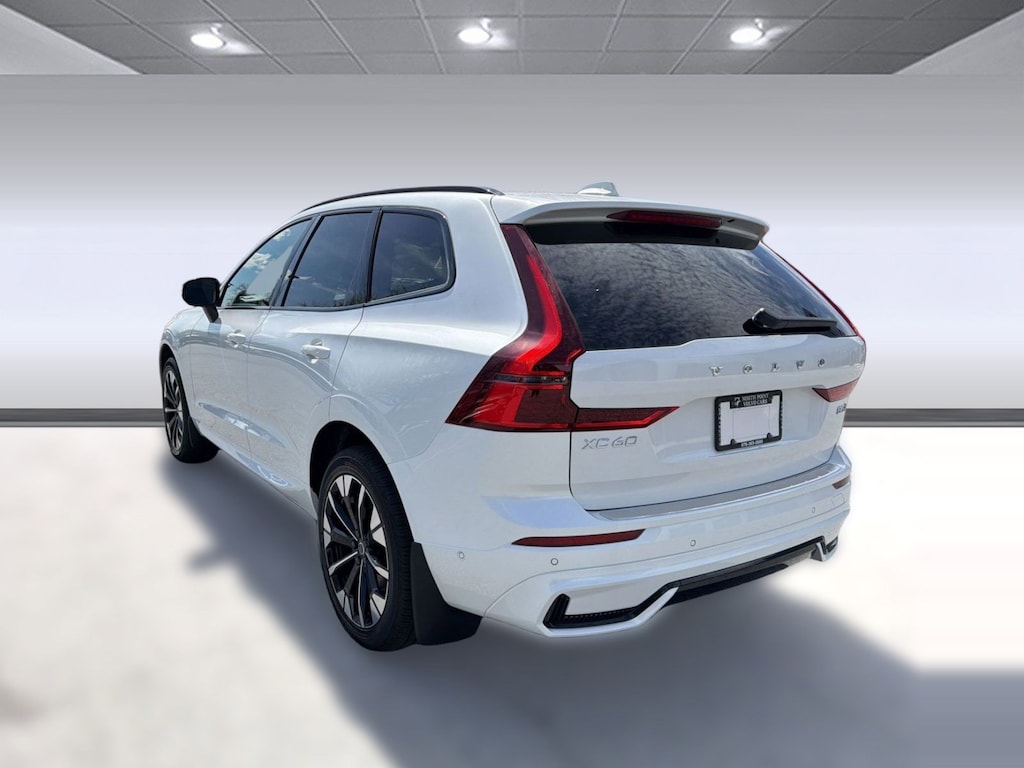 New 2026 Volvo XC60 B5 Plus SUV