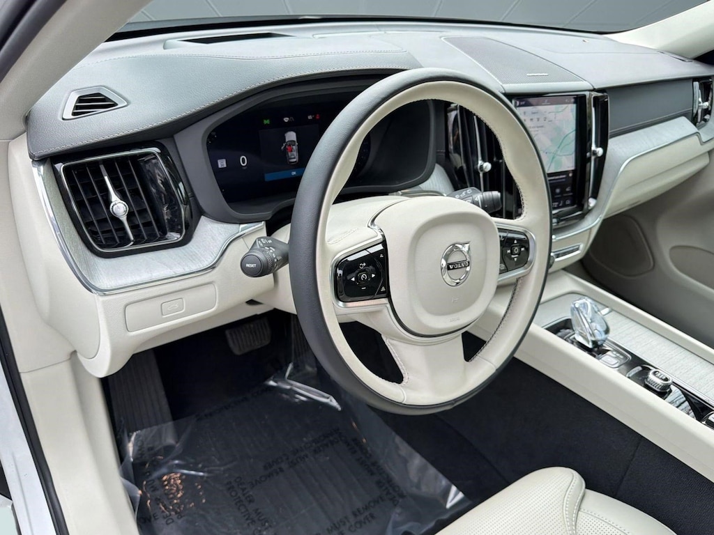 Certified 2024 Volvo XC60 B5 Ultimate SUV