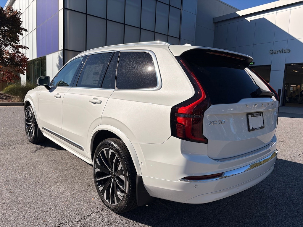 New 2026 Volvo XC90 B5 Ultra 6 Passenger SUV