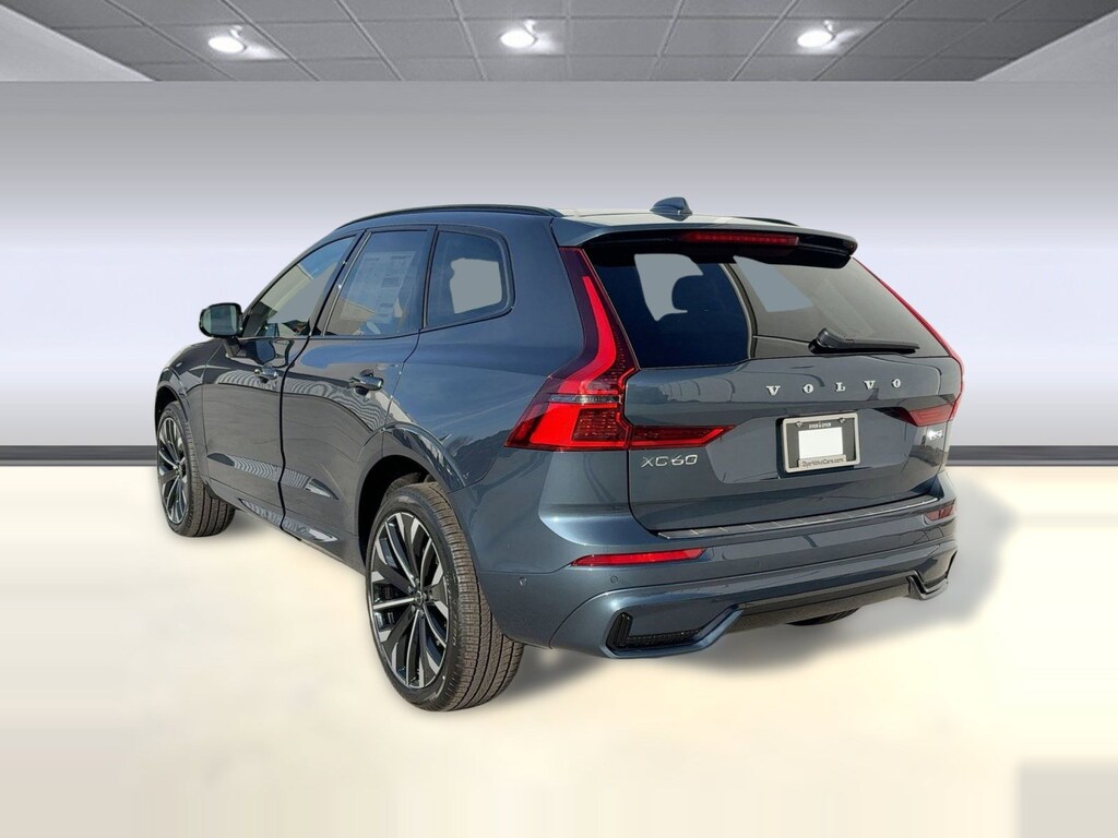 New 2026 Volvo XC60 B5 Ultra SUV