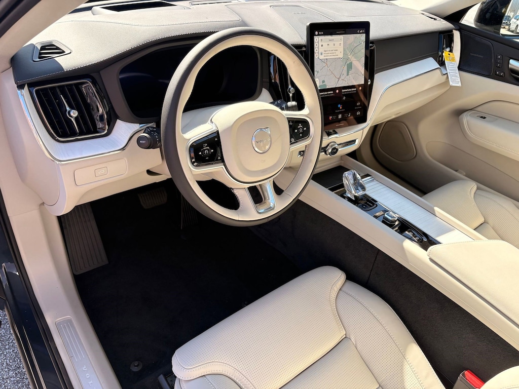 New 2026 Volvo XC60 B5 Ultra SUV