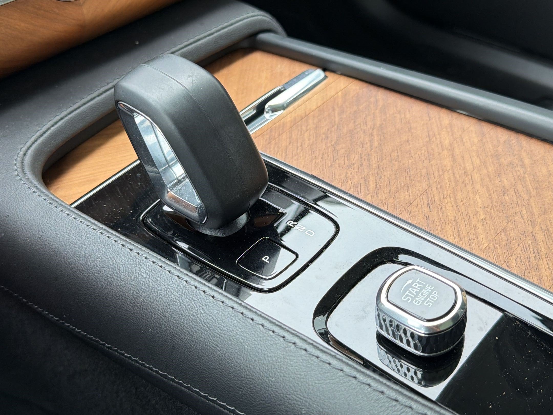 2023 Volvo XC90 Plus - Photo 16