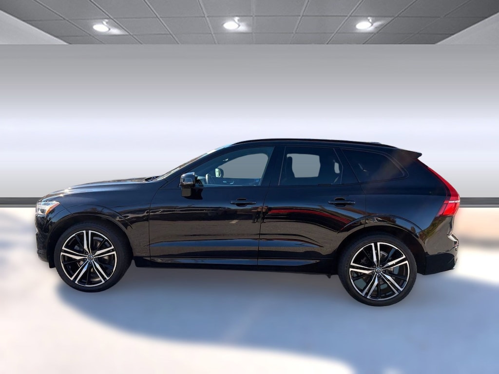 Used 2020 Volvo XC60 T6 R-Design T6 AWD R-Design