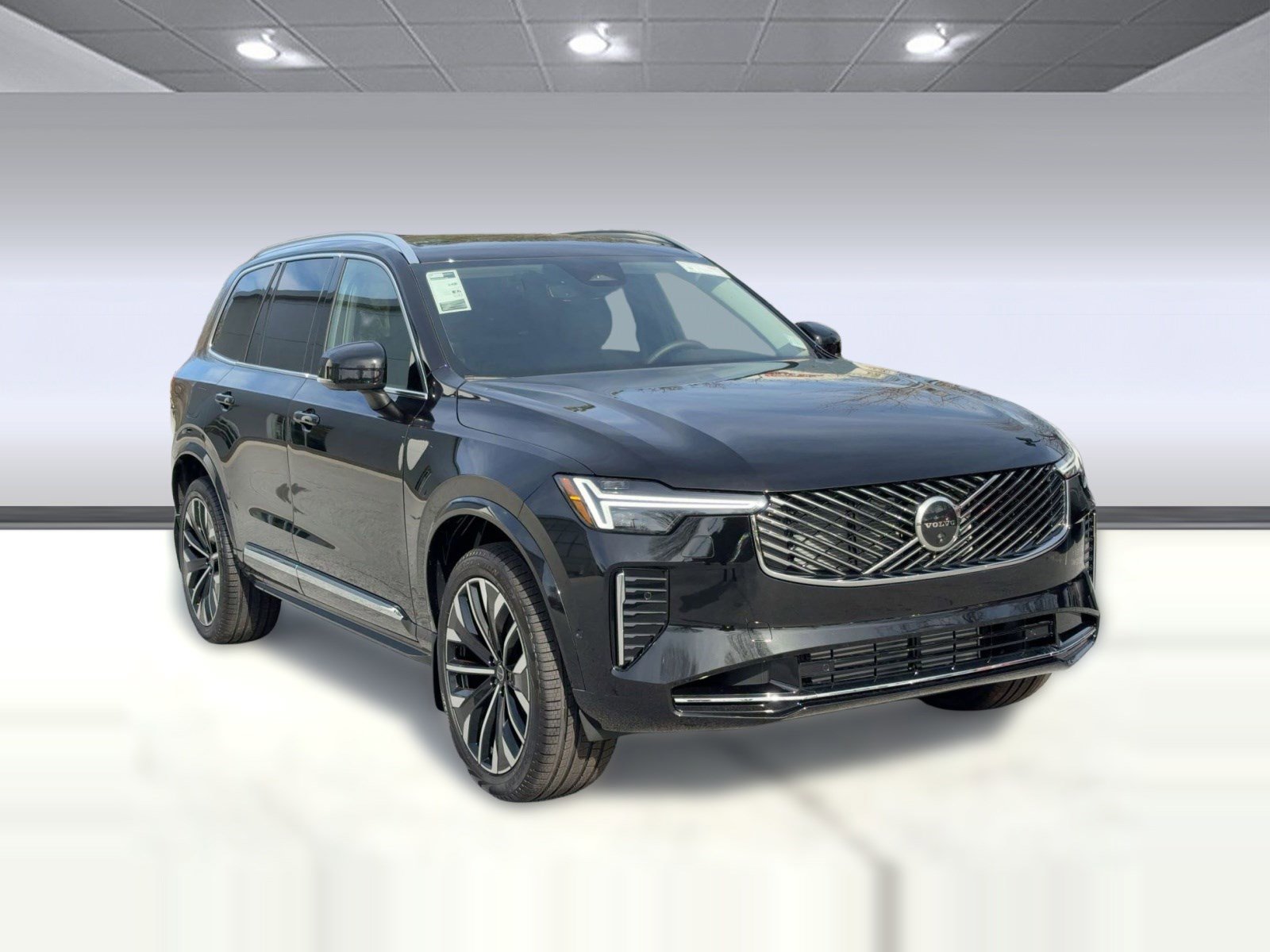 2026 Volvo XC90 Plus - Photo 7