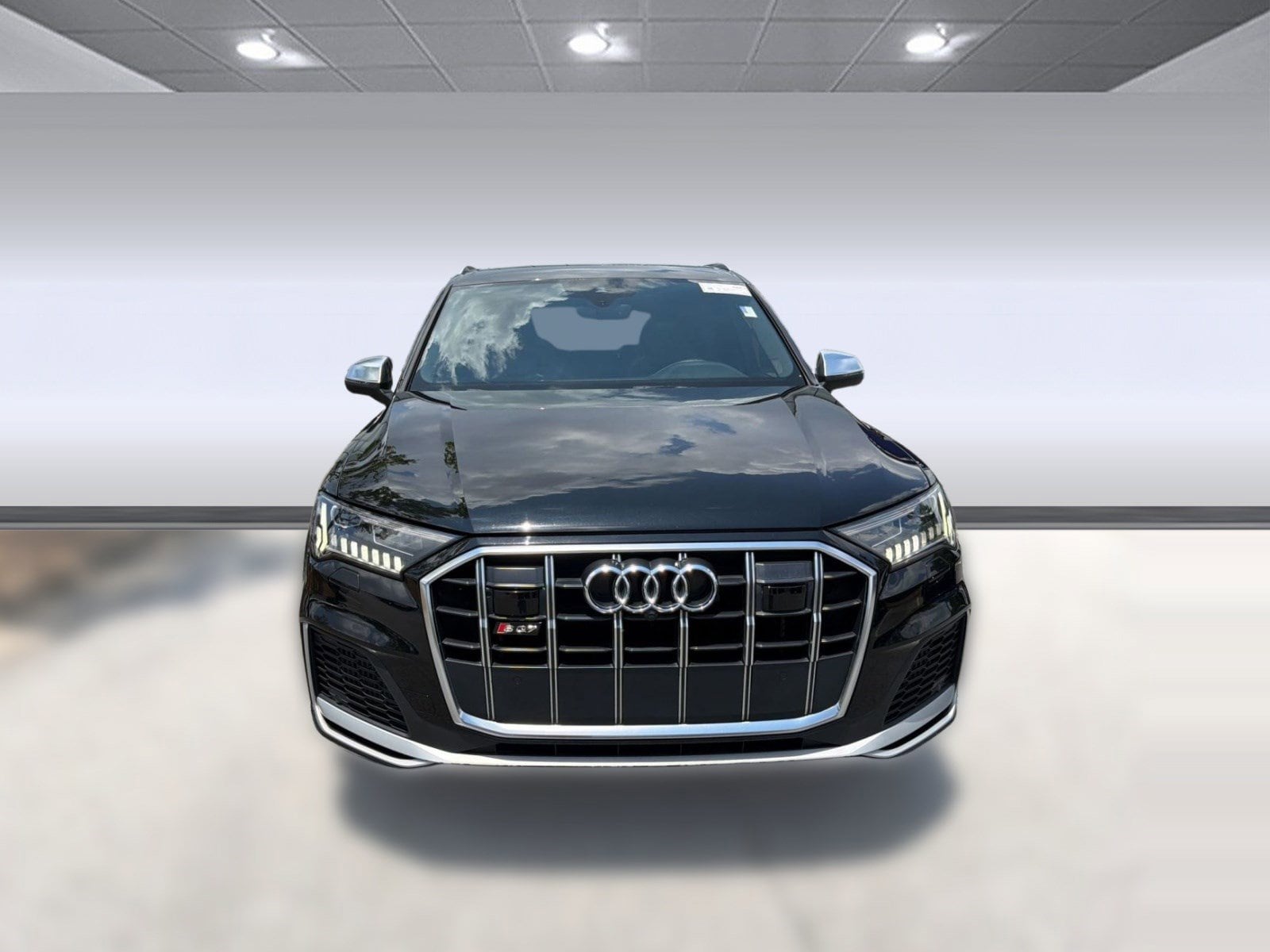 SQ7 Premium Plus SUV