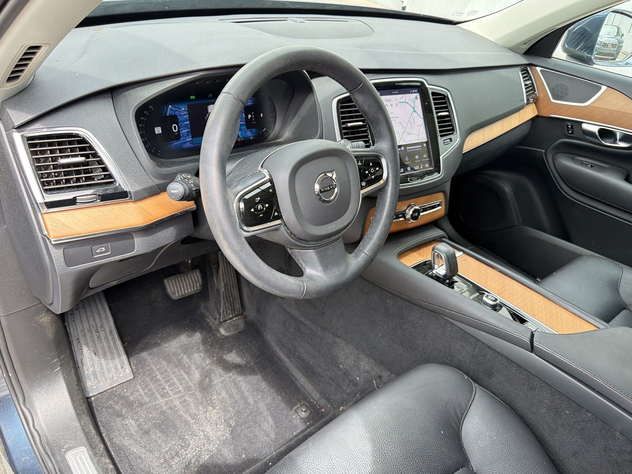 XC90 B6 Plus 7 Passenger SUV