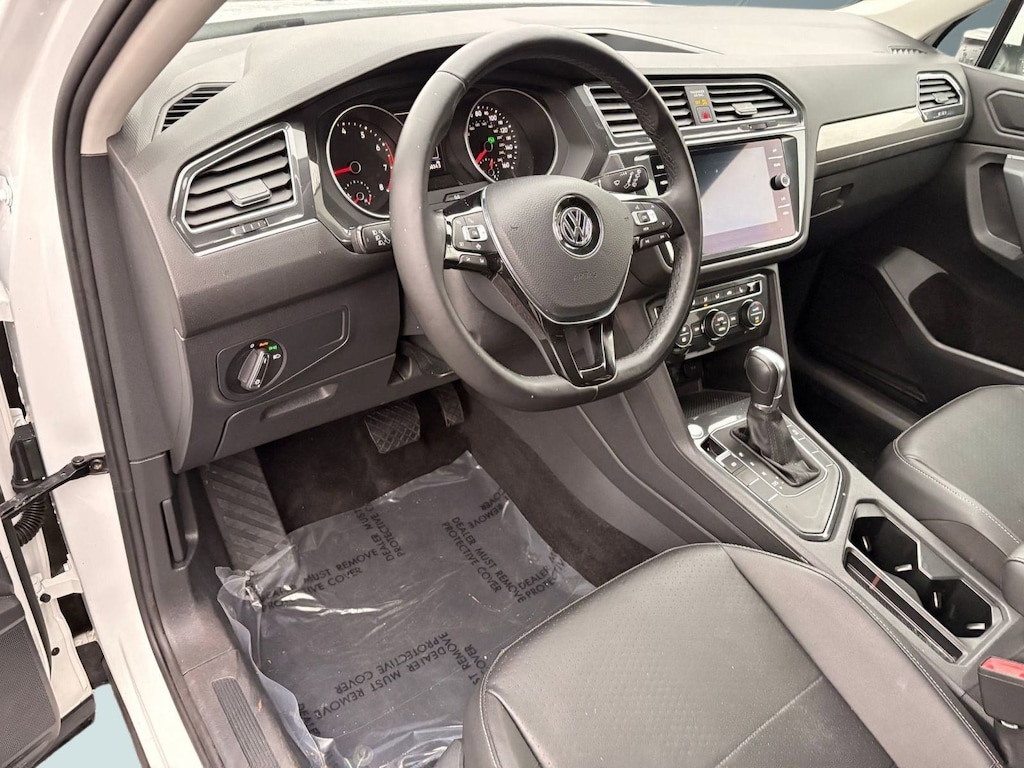 Used 2019 Volkswagen Tiguan SE 2.0T SE FWD