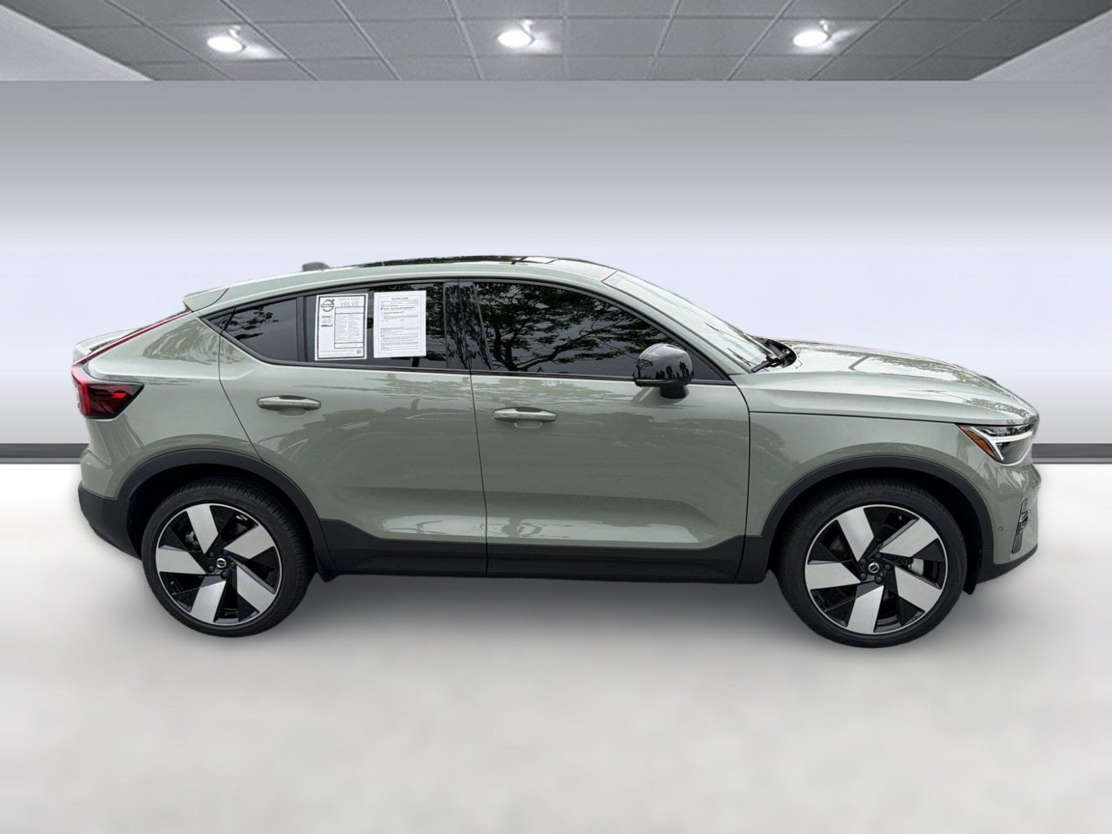 C40 Recharge Pure Electric Ultimate SUV