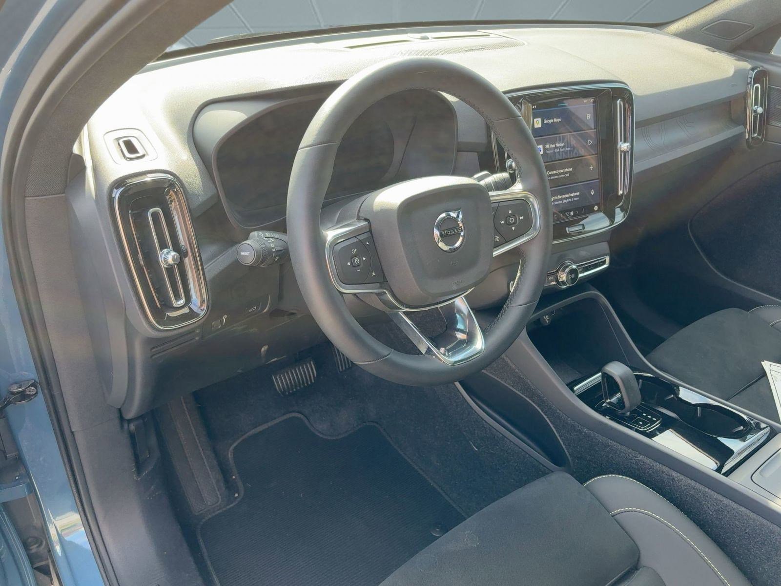 2022 Volvo C40 Recharge Ultimate photo 4