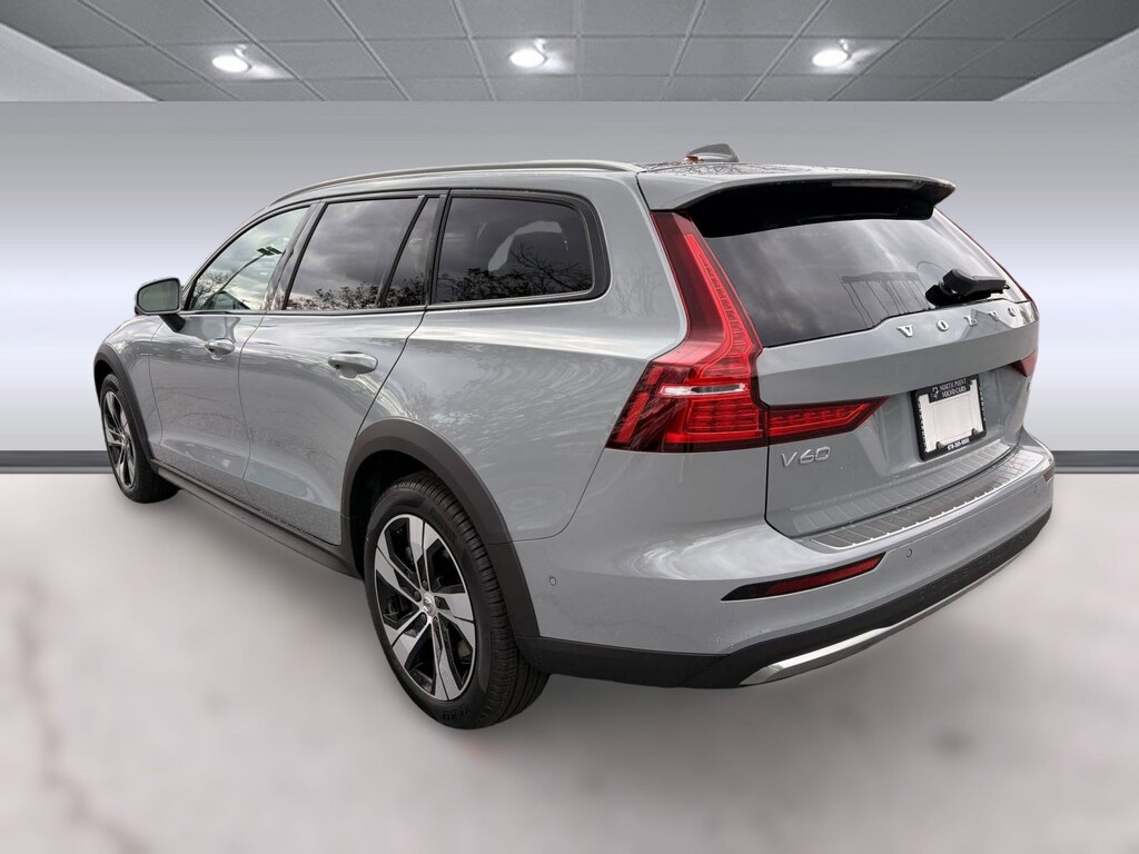 New 2026 Volvo V60 Cross Country B5 Plus Wagon