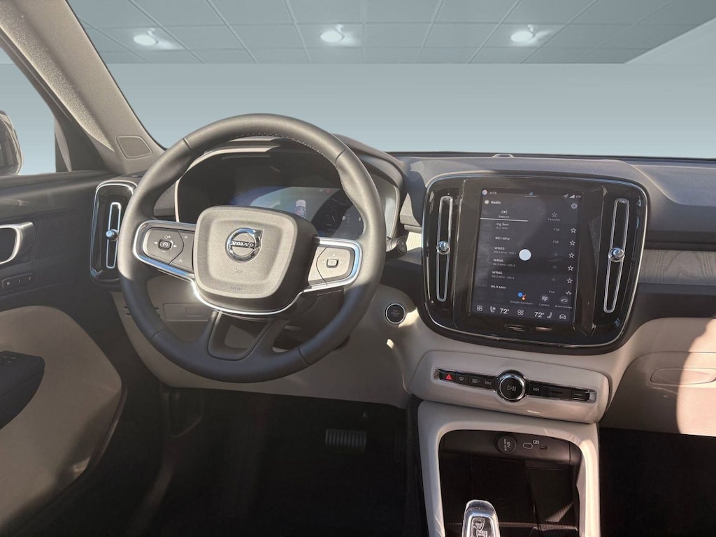 New 2026 Volvo XC40 B5 Plus SUV